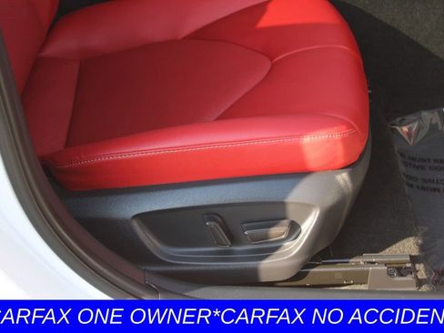 Used 2020 Toyota Camry XSE image 20