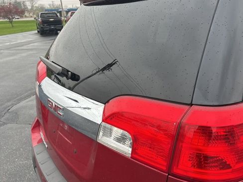 Used 2014 GMC Terrain SLE FWD image 17