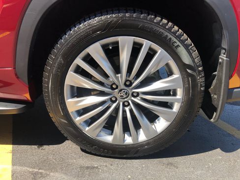 Used 2021 Toyota Highlander Platinum AWD/4WD image 28