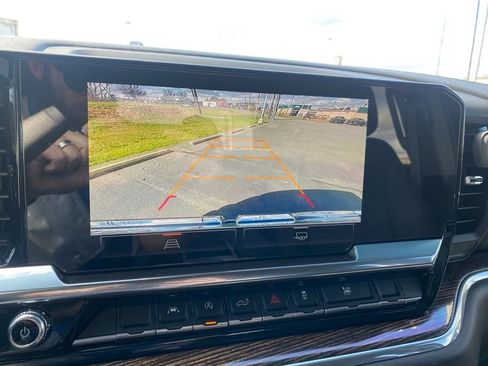 Used 2023 GMC Sierra 1500 SLE AWD/4WD image 21