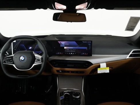 New 2026 BMW i4 eDrive40 w/ Premium Package RWD image 4