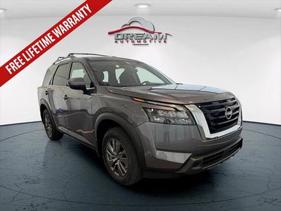 New 2025 Nissan Pathfinder SV