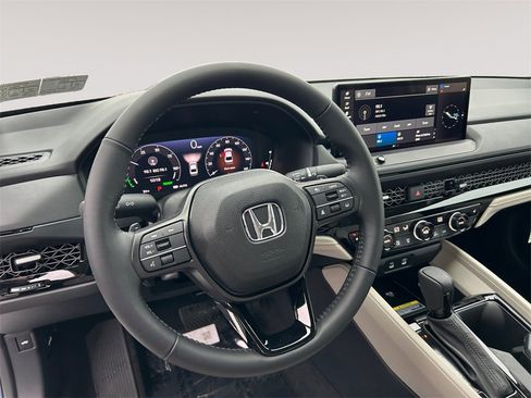 New 2025 Honda Accord EX-L image 12