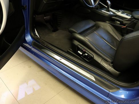 Used 2017 BMW M240i xDrive Convertible AWD/4WD image 28