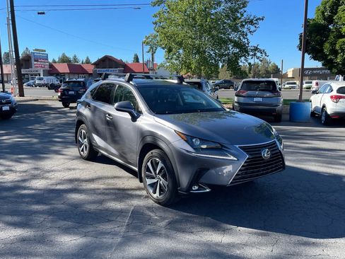 Used 2019 Lexus NX 300h AWD w/ Premium Package image 7