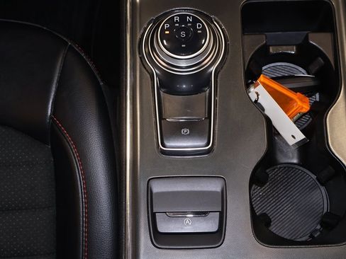 Certified 2023 Ford Edge ST-Line image 32