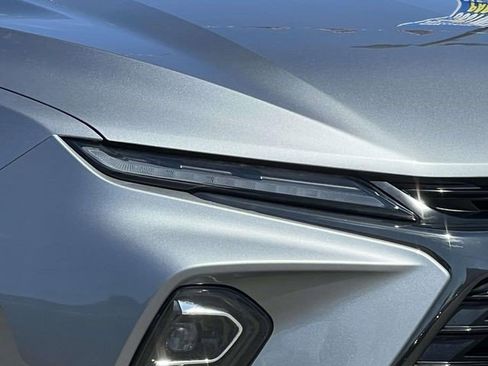 Certified 2023 Chevrolet Blazer RS AWD/4WD image 11