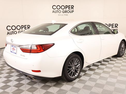 Used 2018 Lexus ES 350 w/ Premier Package image 21