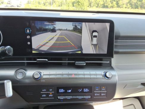 Used 2025 Hyundai Kona Limited image 17