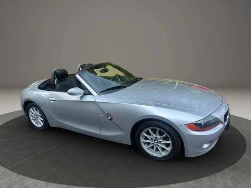 Used 2003 BMW Z4 2.5i RWD image 16