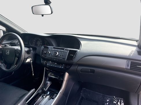Used 2017 Honda Accord Sport Special Edition image 31