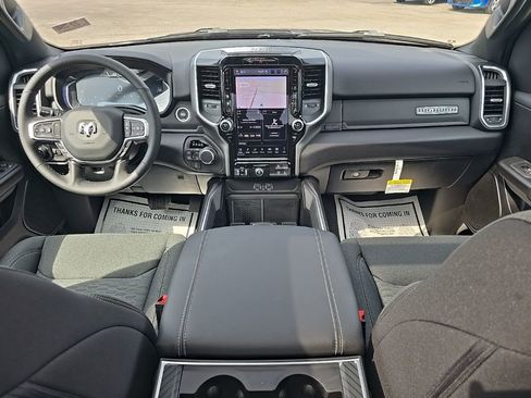 New 2026 RAM 1500 Big Horn AWD/4WD image 29