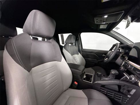 Certified 2025 Toyota Tacoma TRD Sport image 36