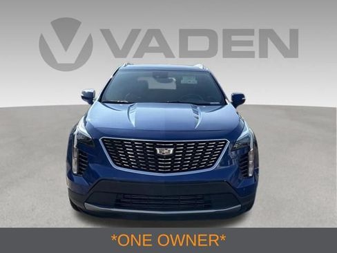 Certified 2023 Cadillac XT4 Premium Luxury w/ Enhanced Visibility Package FWD image 3