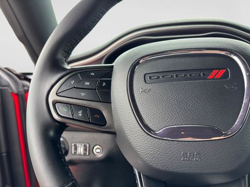 Used 2020 Dodge Challenger SXT AWD/4WD image 26