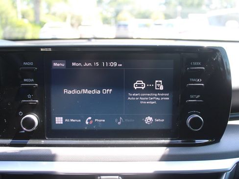 Certified 2022 Kia K5 LXS FWD image 38