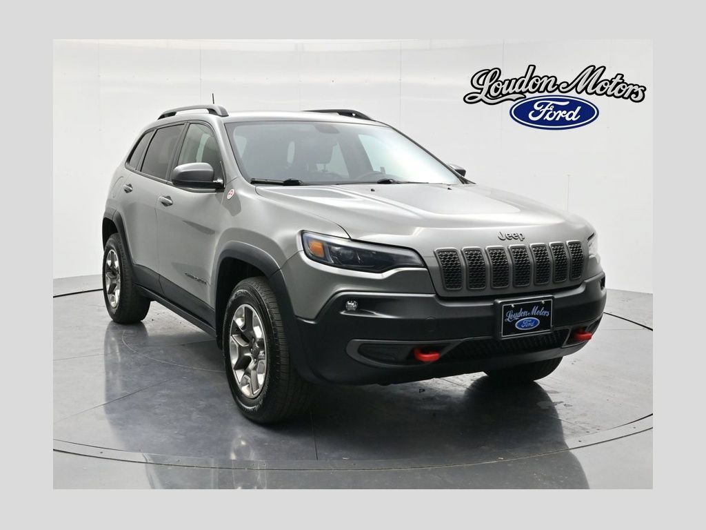 Used 2019 Jeep Cherokee Trailhawk w/ Cold Weather Group AWD/4WD image 1