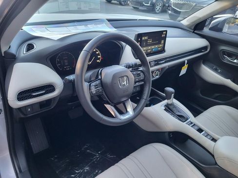 Certified 2027 Honda HR-V EX-L image 10