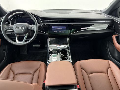 Used 2023 Audi Q8 Prestige AWD/4WD image 14