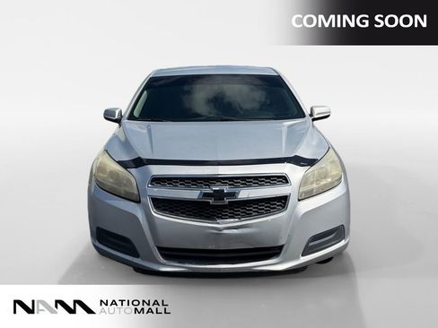 Used 2013 Chevrolet Malibu Eco w/ Power Convenience Package FWD image 8