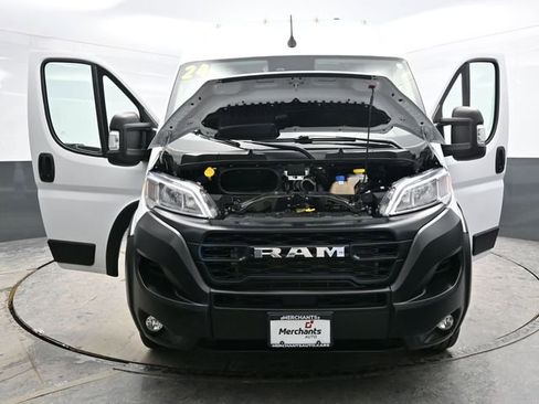 Used 2024 RAM ProMaster 2500 w/ Convenience Group FWD image 38