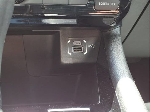 Used 2023 Jeep Compass Limited AWD/4WD image 30