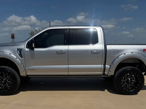 Used 2021 Ford F150 Platinum w/ Equipment Group 701A High AWD/4WD image 9