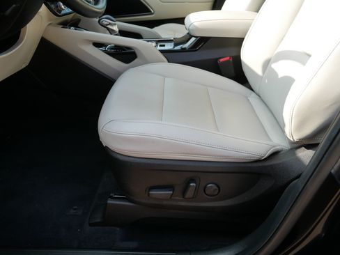 Certified 2024 Kia Telluride S AWD/4WD image 20