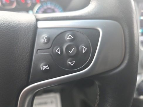 Used 2019 GMC Yukon SLT image 12