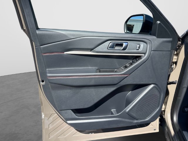New 2027 Ford Explorer ST-Line w/ ST-Line Street Pack RWD image 20