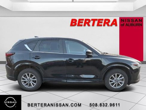 Used 2025 MAZDA CX-5 AWD 2.5 S w/ Preferred Package image 2