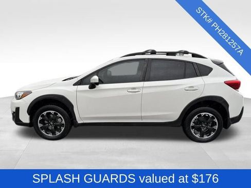 Used 2023 Subaru Crosstrek 2.0i Premium image 4