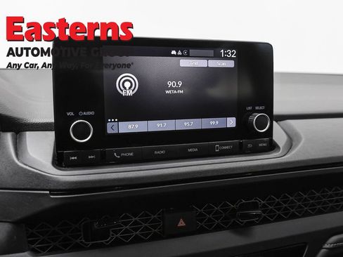 Used 2023 Honda Accord LX image 18