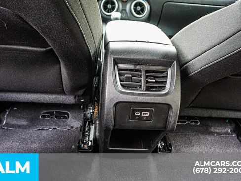 Used 2025 Chevrolet Blazer LT FWD image 30