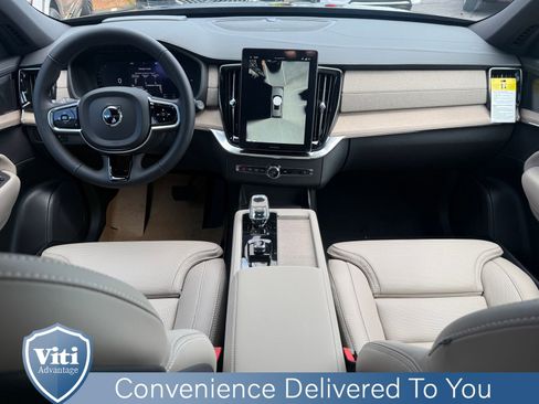 New 2026 Volvo XC90 T8 Ultra w/ Protection Package Premier AWD/4WD image 2