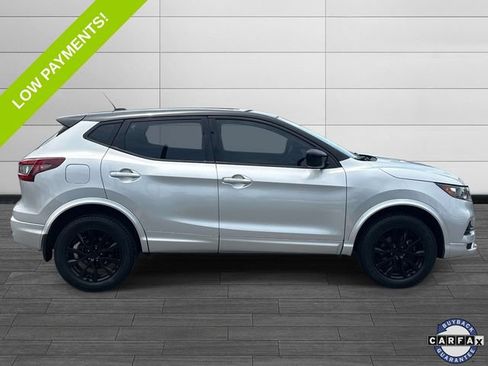 Used 2020 Nissan Rogue Sport S w/ Appearance Package FWD image 2