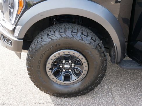Used 2023 Ford F150 Raptor w/ Raptor Carbon Fiber Package AWD/4WD image 15