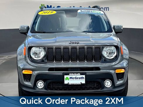 Used 2019 Jeep Renegade Altitude w/ Quick Order Package 2XM FWD image 2