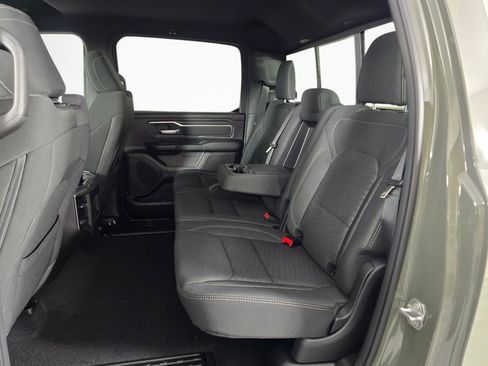 New 2026 RAM 1500 Big Horn AWD/4WD image 32