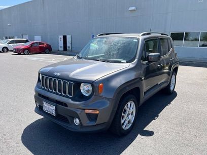 Used 2019 Jeep Renegade Latitude w/ Trailer Tow Group