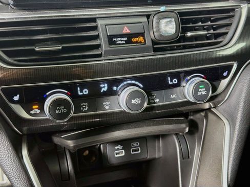 Used 2022 Honda Accord Sport image 15