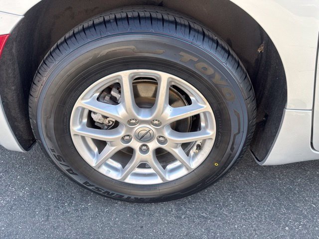 Certified 2024 Chrysler Pacifica Touring-L FWD image 32