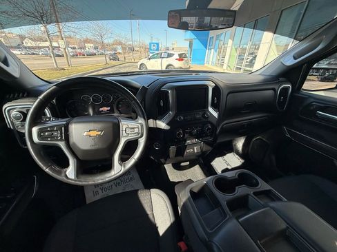 Used 2021 Chevrolet Silverado 1500 LT image 6