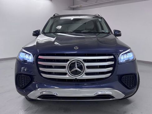 Certified 2026 Mercedes-Benz GLS 450 4MATIC image 4