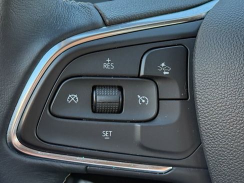 Used 2022 Buick Encore GX Select w/ Sport Touring Package image 19