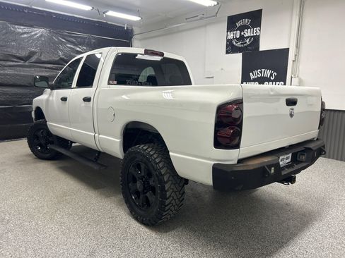 Used 2007 Dodge Ram 3500 Truck SLT w/ Quad Cab Big Horn Value Group image 4