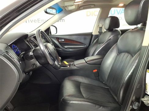 Used 2015 INFINITI QX50 image 12