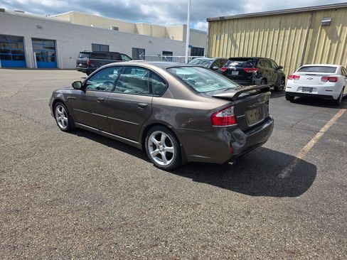 Used 2009 Subaru Legacy 2.5i Special Edition AWD/4WD image 5