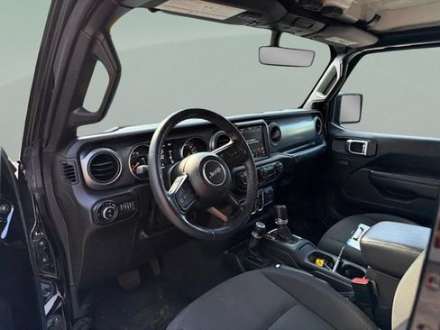 Used 2021 Jeep Gladiator Sport AWD/4WD image 12