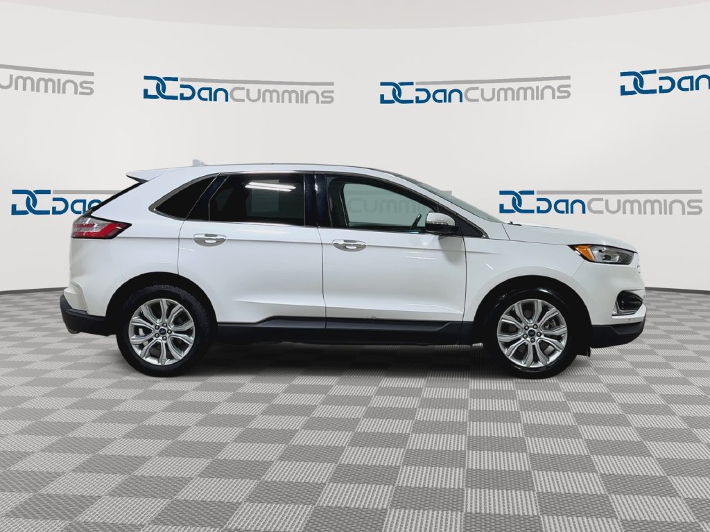 Used 2020 Ford Edge Titanium w/ Class II Trailer Tow Package AWD/4WD image 9